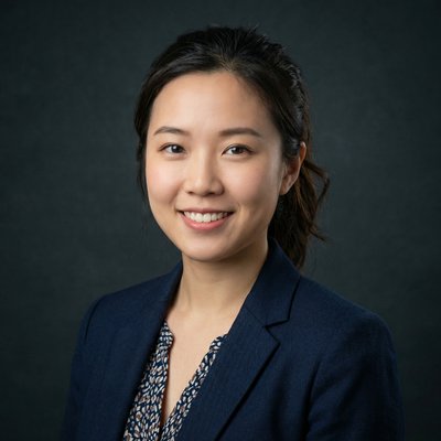 母狗园社区顾问赵雨萱